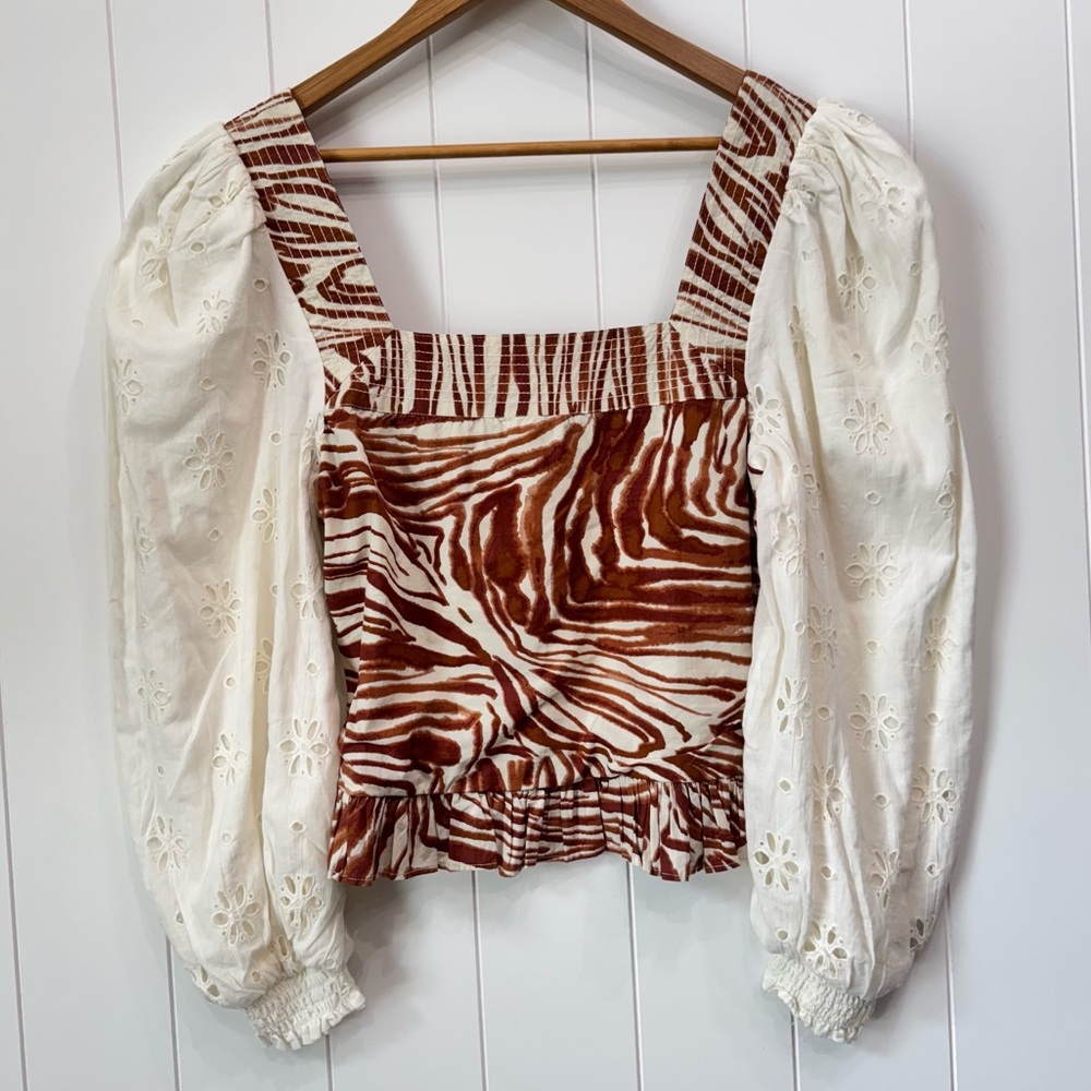 NWT Anthropologie Smocked Balloon Puff Sleeve
Love The Label Eyelet Blouse Zebra